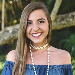 Meet your Posher, Liz